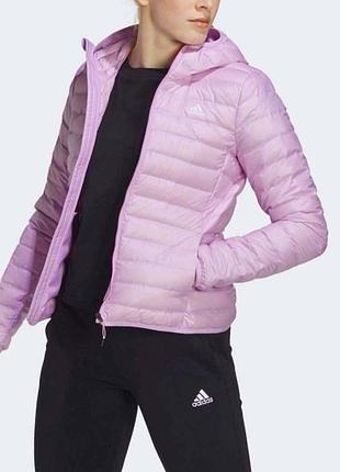 Жіноча куртка adidas varilite оригінал.
