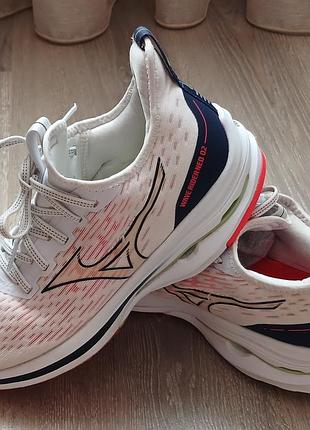 Кроссовки mizuno wave rider neo 2( размер-39)