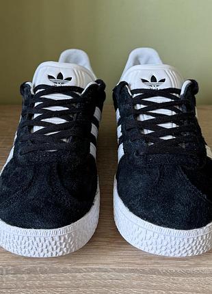 Кроссовки adidas gazelle