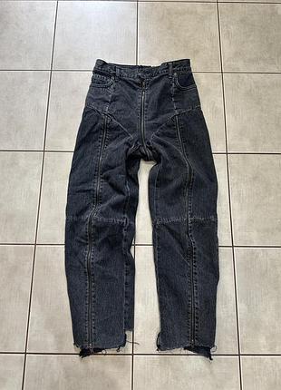 Жіночі чорні брендові джинси з молніями vetements x levi’s