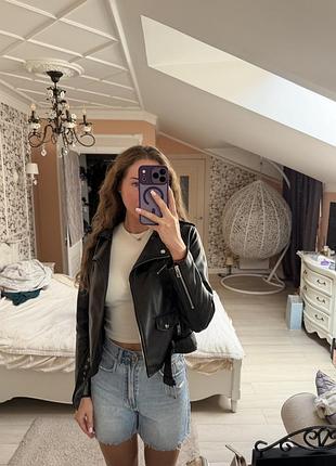 Шкіряна куртка zara