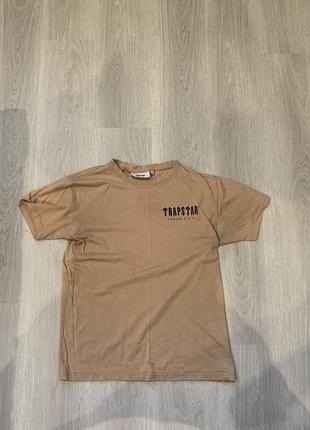 Продам футбол trapstar