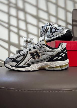 New balance 1906r white black metallic