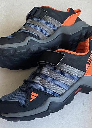 Кросівки adidas 29р. оригінал