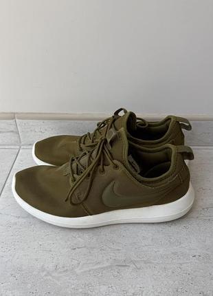 Кросівки жіночі nike roshe two