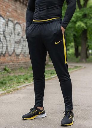 Спортивные штаны nike dri-fit, размер l, оригинал