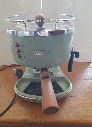 Кавоварка delonghi
