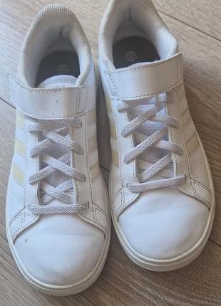 Кросівки adidas 34 р-р (21 см)