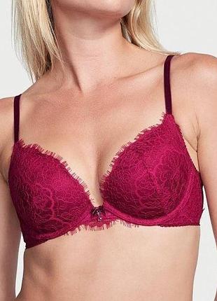 Бюстгальтер victoria's secret lace & velvet push up bra clared red f75 34ddd