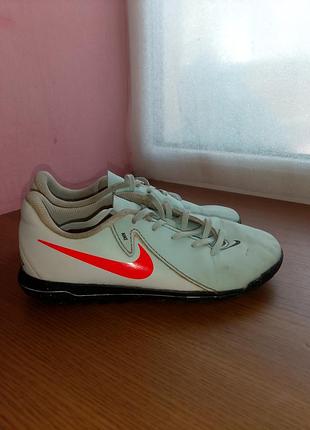 Сороконожки бутсы nike. размер 33