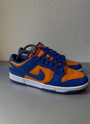 Оригінальні чоловічі шкіряні кросівки nike dunk low retro knicks 43 розмір 27.5-28 см