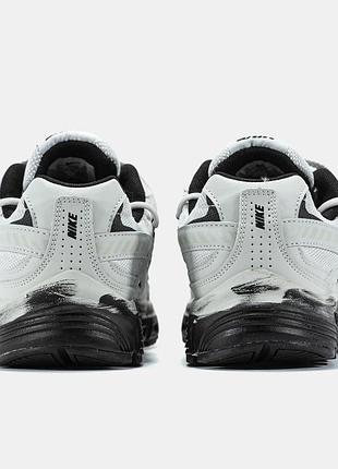 Nike initiator 8