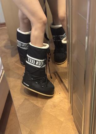 Жіночі зимові черевики moon boot