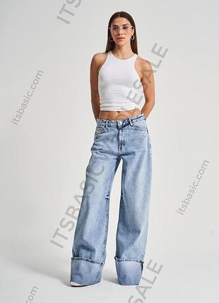 Стильные женские джинсы baggy