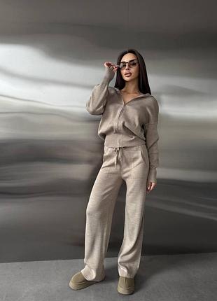 Теплый базовый костюм на молнии oversize