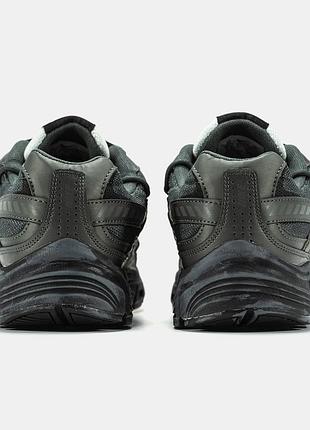 Nike initiator 8