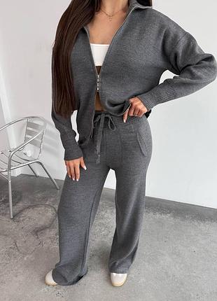 Теплый базовый костюм на молнии oversize