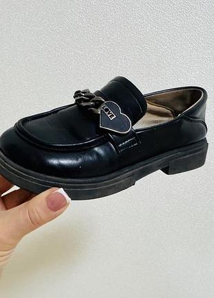 Шкіряні туфлі 30р