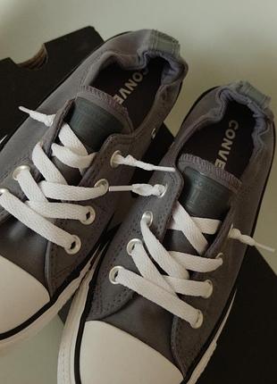 Кеди жіночі converse сірі з білими шнурками