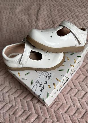 Білі туфлі, сандалі на дівчинку schuh 3