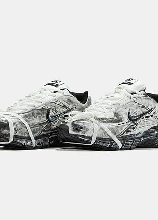 Nike initiator 4