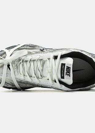 Nike initiator 5