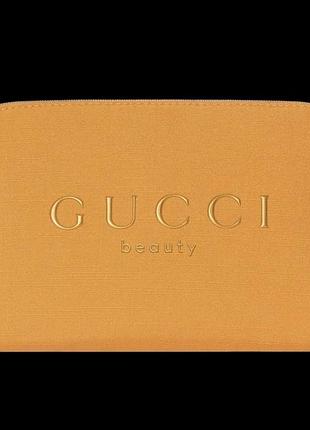 Косметичку gucci