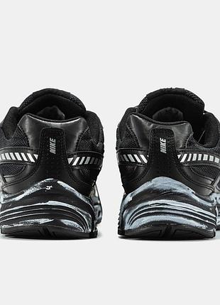 Nike initiator 8