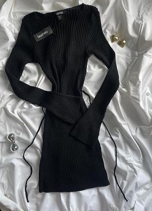 Сукня boohoo  з довгим рукавом