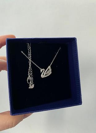 Вишуканий ланцюжок swarovski "танцюючий лебідь" / на подарунок