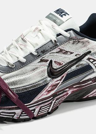 Nike initiator 5