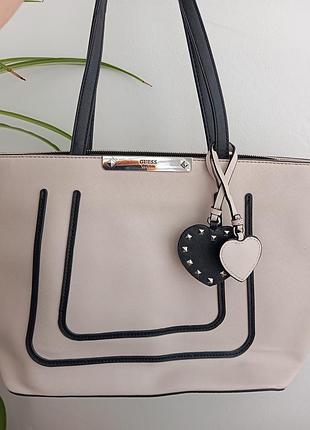 Сумка шопер guess britta embellished tote (модель vo669323)