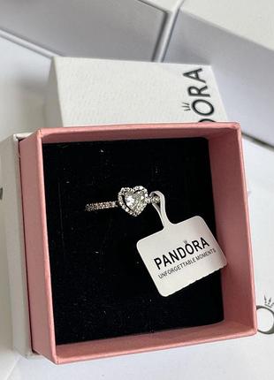 Серебрянное кольцо pandora "белое сердце"