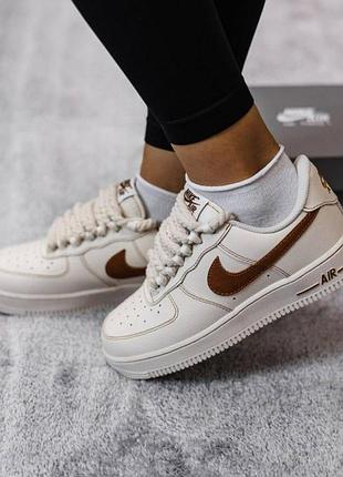 Жіночі кросівки nike air force 1 low beige brown / smb+ 🔗