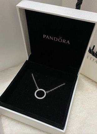 Pandora серебряная цепочка с круглой подвеской – идеальный подарок