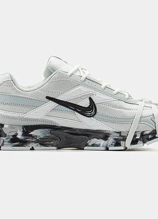 Nike initiator 9