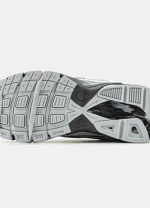 Nike initiator 10