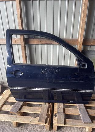 Двері передні права 3-х дв. vw golf iv 97-03 1j3831056h