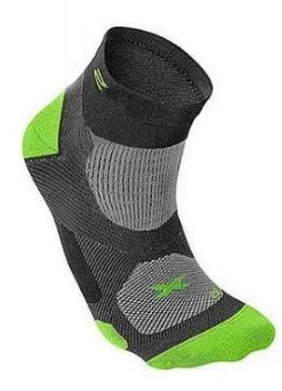 Шкарпетки короткі компресійні 2xu® training vectr
