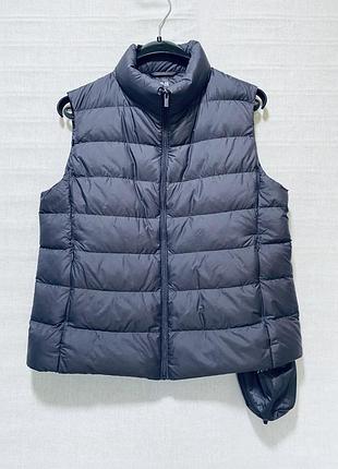Жилетка пухова uniqlo p. s