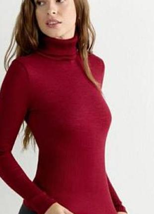 Гольф водолазка в рубчик вовна uniqlo , m,l