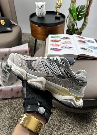 New balance 9060 light grey black