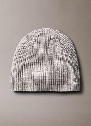 Женская вязаная шапка-бини calvin klein logo hat