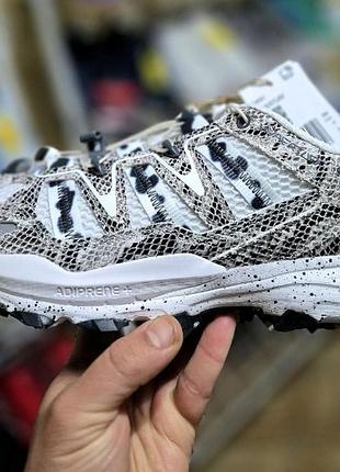 Чоловічі кросівки adidas hyperturf gx2022.(оригінал).розміри в наявності:41⅓-26см, 42⅔-27см, 44-28см, 44⅔-28,5см