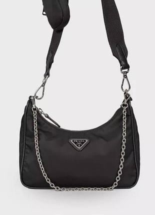 Жіноча сумка prada, хобо, чорна з підвісним гаманцем