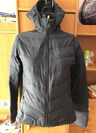 Куртка, єврозима, 10%перо+90%пух, s/m. jack wolfskin.