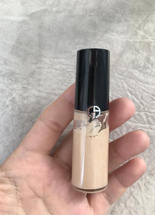 Giorgio armani консилер