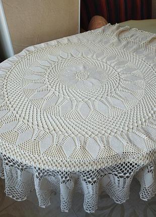 Винтаж🤩👌💮новая, круглая кружевная скатерть, диам.155см., ручной работы😍👍💮