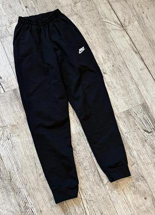 Легкі спортивні штани-джогери (стиль nike), розмір xs