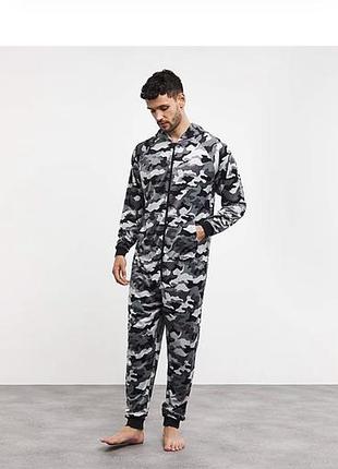 Комбінезон р.3-4 xl